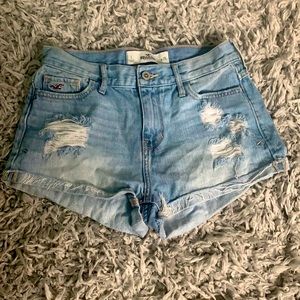 Hollister Jean shorts Color blue